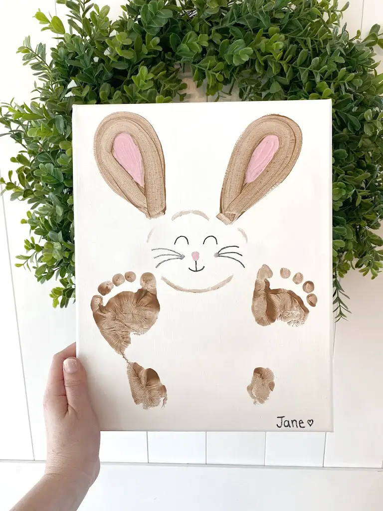 Bunny Foot Artwork – Easy Easter Activity